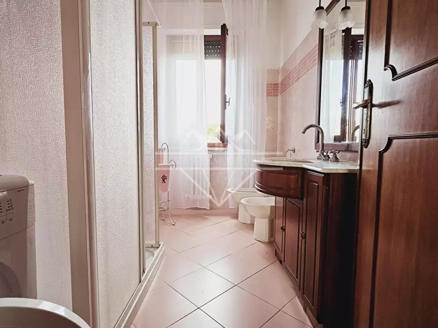 Immagine 28 di Appartamento in vendita  a Massa