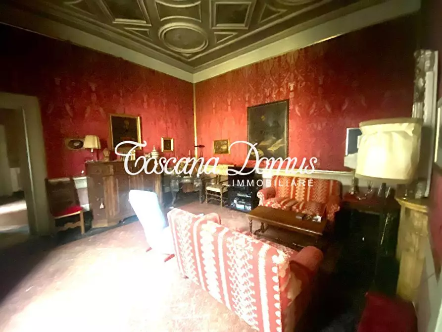 Immagine 2 di Appartamento in vendita  a Siena