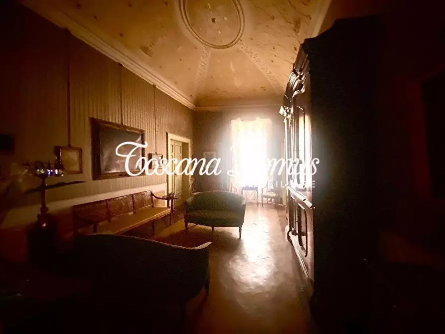 Immagine 22 di Appartamento in vendita  a Siena