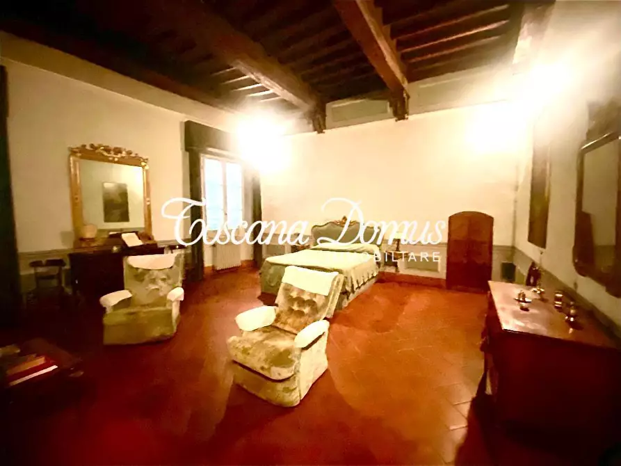 Immagine 5 di Appartamento in vendita  a Siena