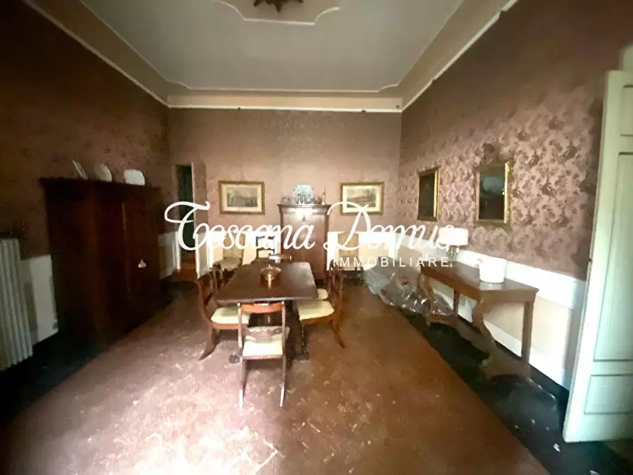 Immagine 1 di Appartamento in vendita  a Siena