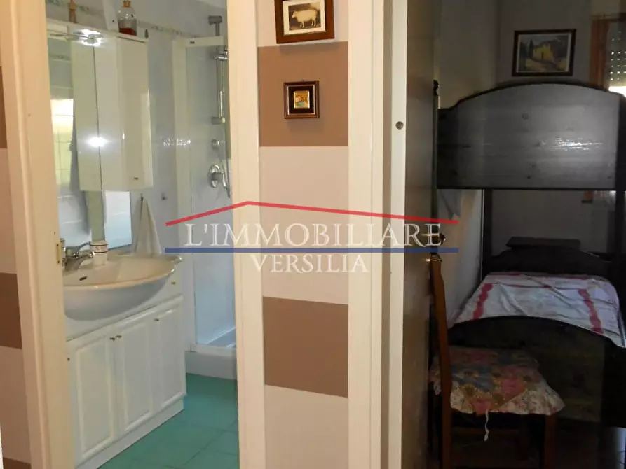 Immagine 29 di Appartamento in vendita  a Massa