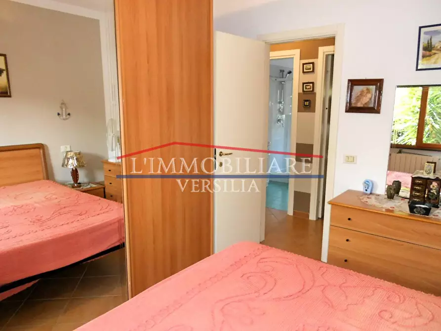 Immagine 23 di Appartamento in vendita  a Massa