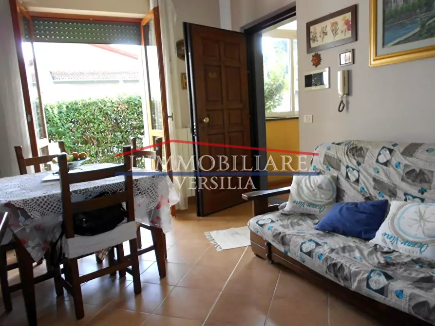 Immagine 8 di Appartamento in vendita  a Massa