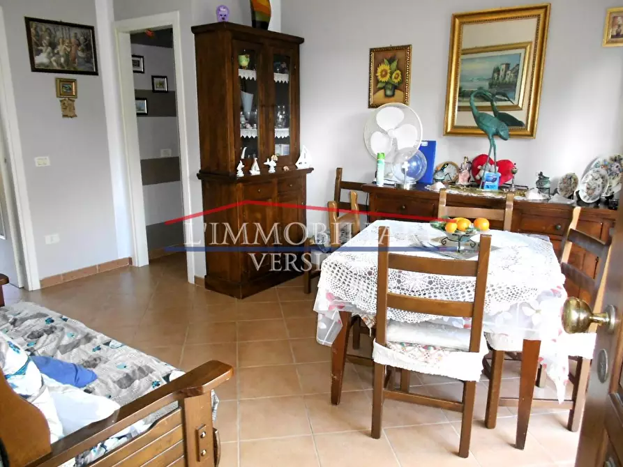 Immagine 9 di Appartamento in vendita  a Massa