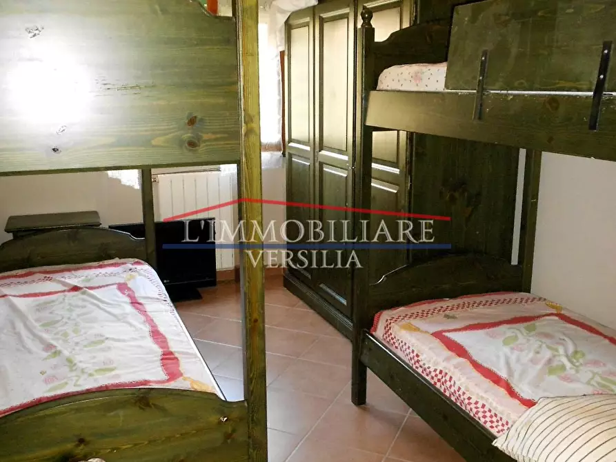 Immagine 25 di Appartamento in vendita  a Massa