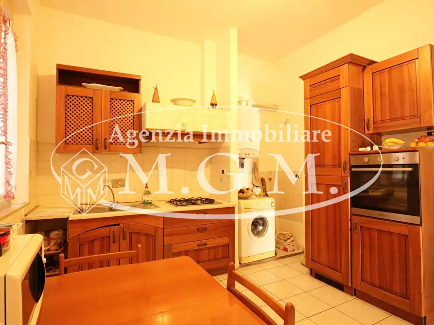 Immagine 8 di Appartamento in vendita  a Pontedera