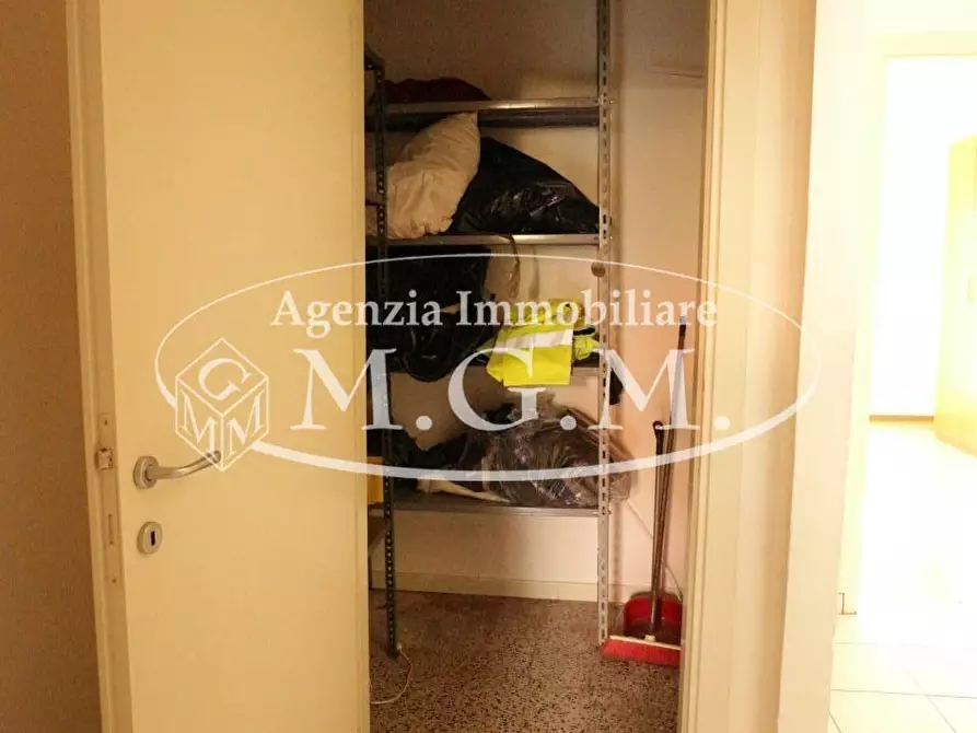 Immagine 19 di Appartamento in vendita  a Pontedera