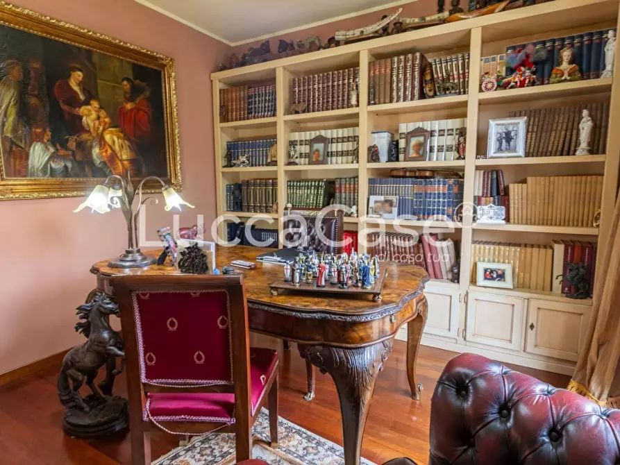 Immagine 31 di Villa in vendita  a San Miniato