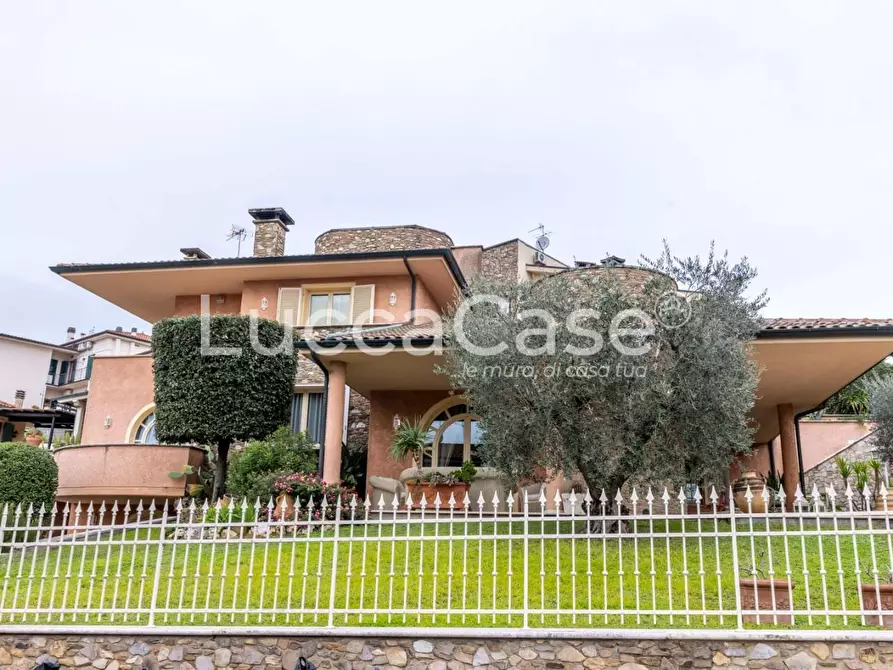 Immagine 59 di Villa in vendita  a San Miniato