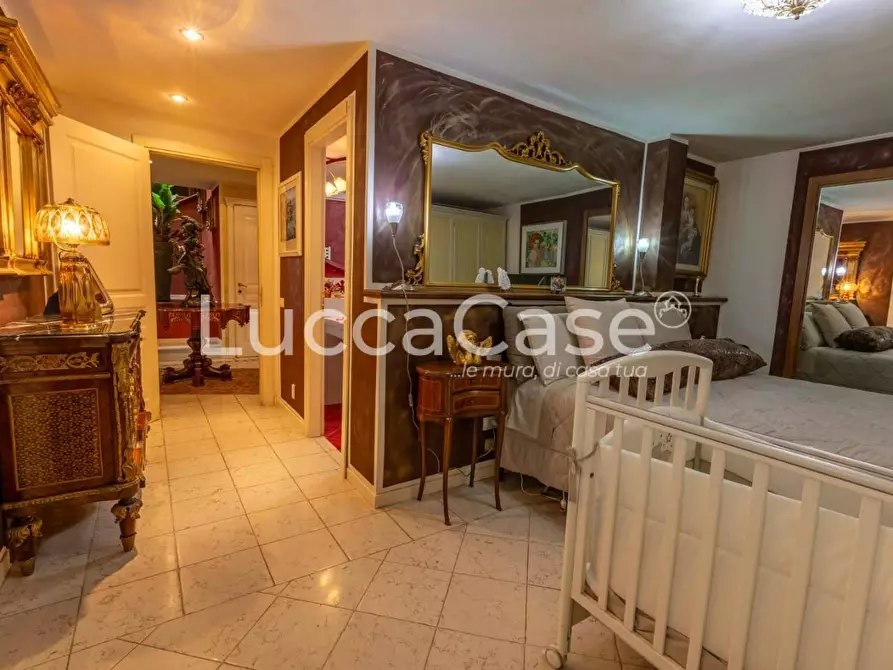 Immagine 46 di Villa in vendita  a San Miniato