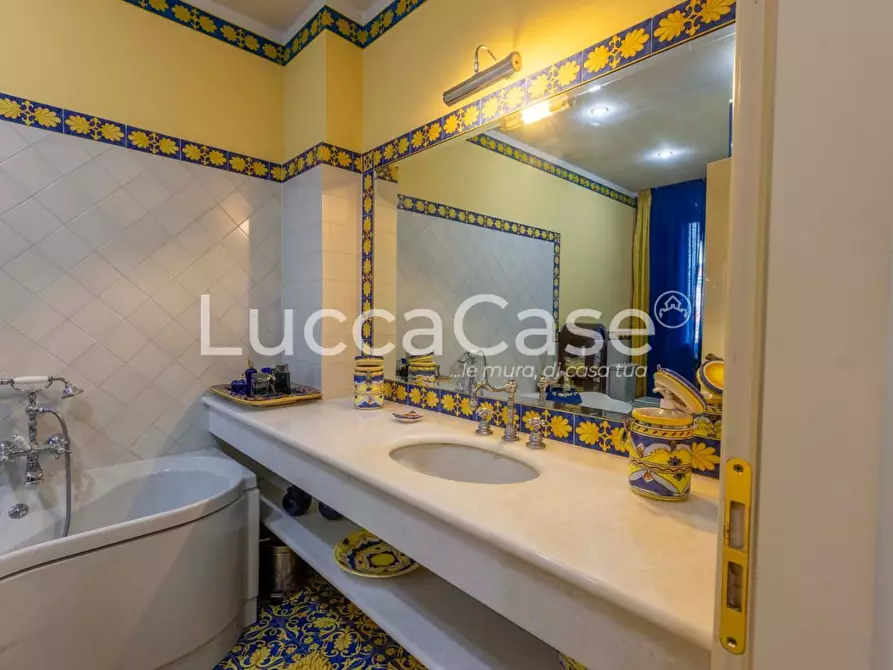 Immagine 41 di Villa in vendita  a San Miniato