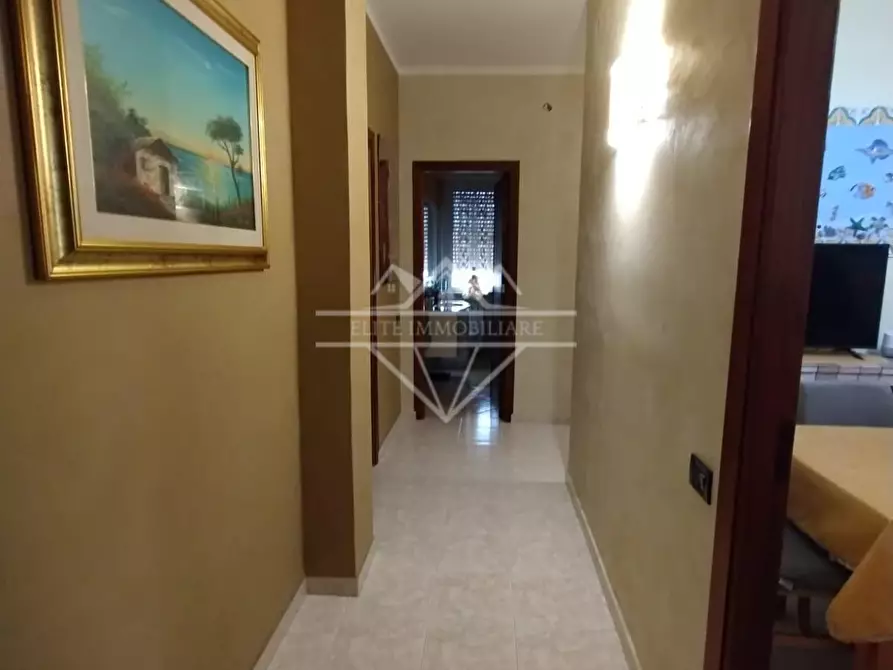 Immagine 12 di Appartamento in vendita  a Carrara