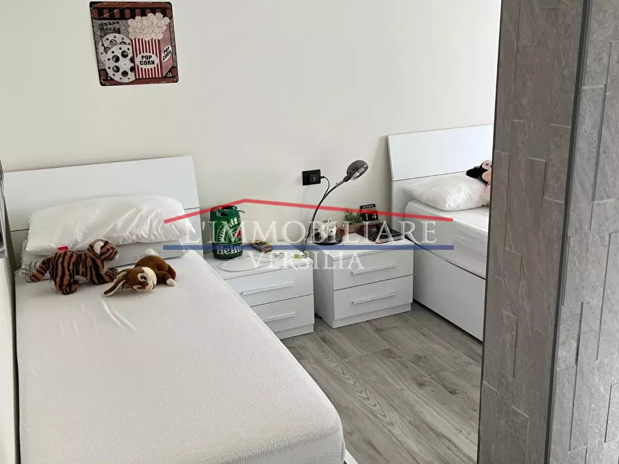 Immagine 8 di Appartamento in vendita  a Carrara