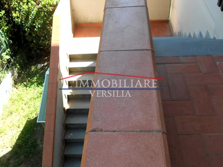 Immagine 6 di Casa bifamiliare in vendita  a Massa