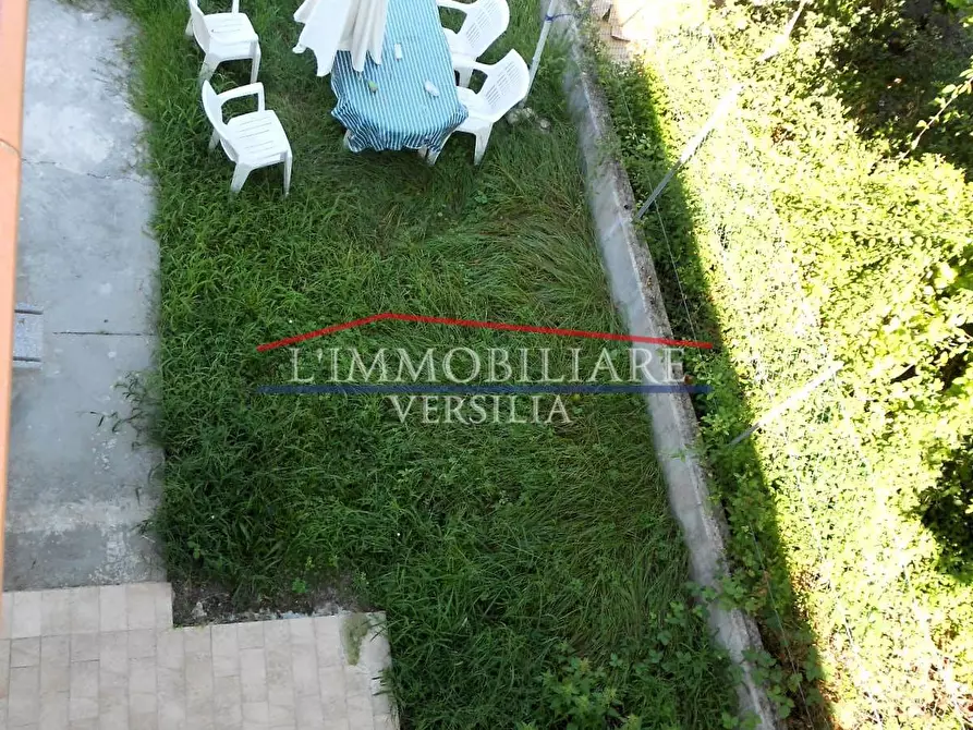 Immagine 43 di Casa bifamiliare in vendita  a Massa