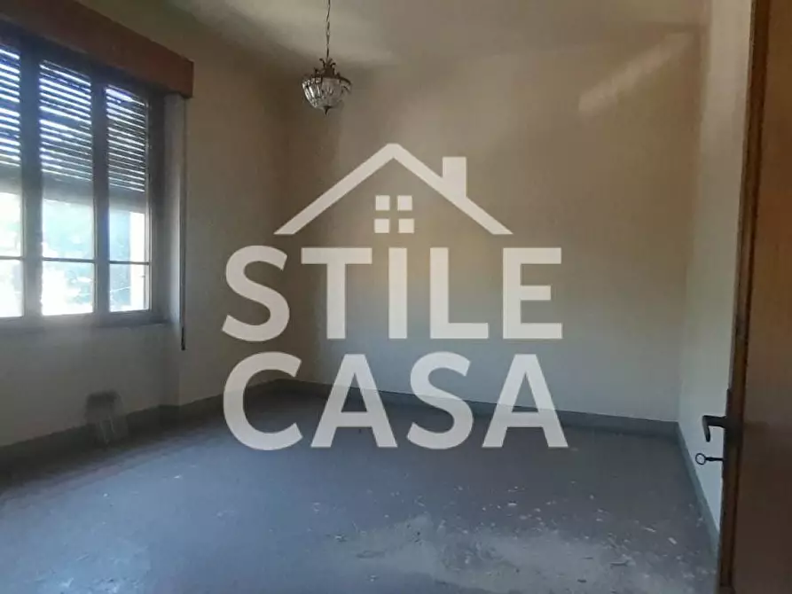 Immagine 1 di Ufficio in affitto  a Altopascio