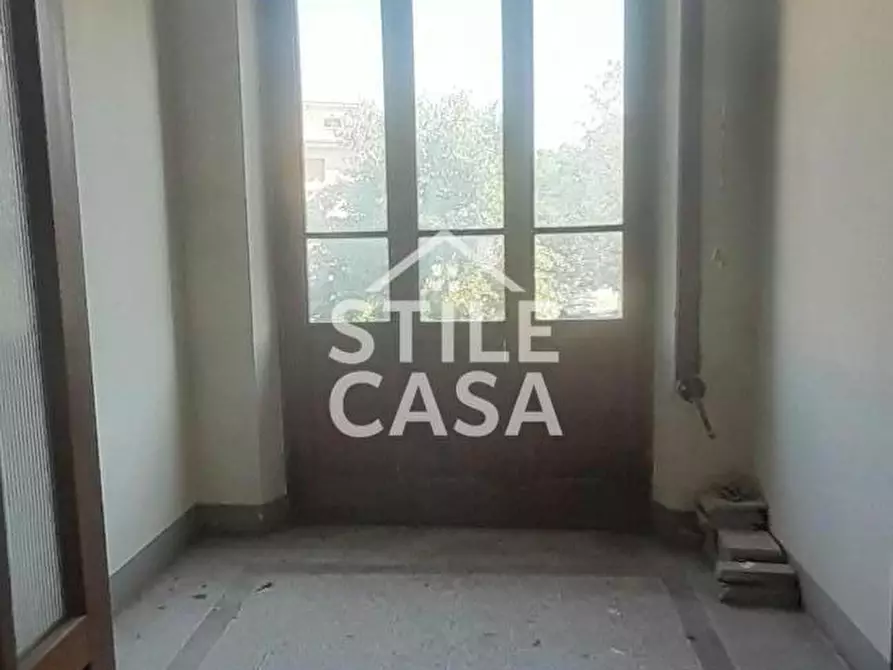 Immagine 9 di Ufficio in affitto  a Altopascio