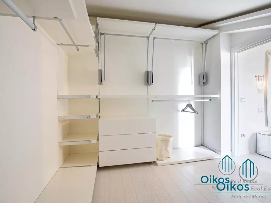 Immagine 63 di Villa in affitto  a Forte Dei Marmi