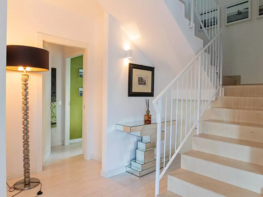 Immagine 13 di Villa in affitto  a Forte Dei Marmi