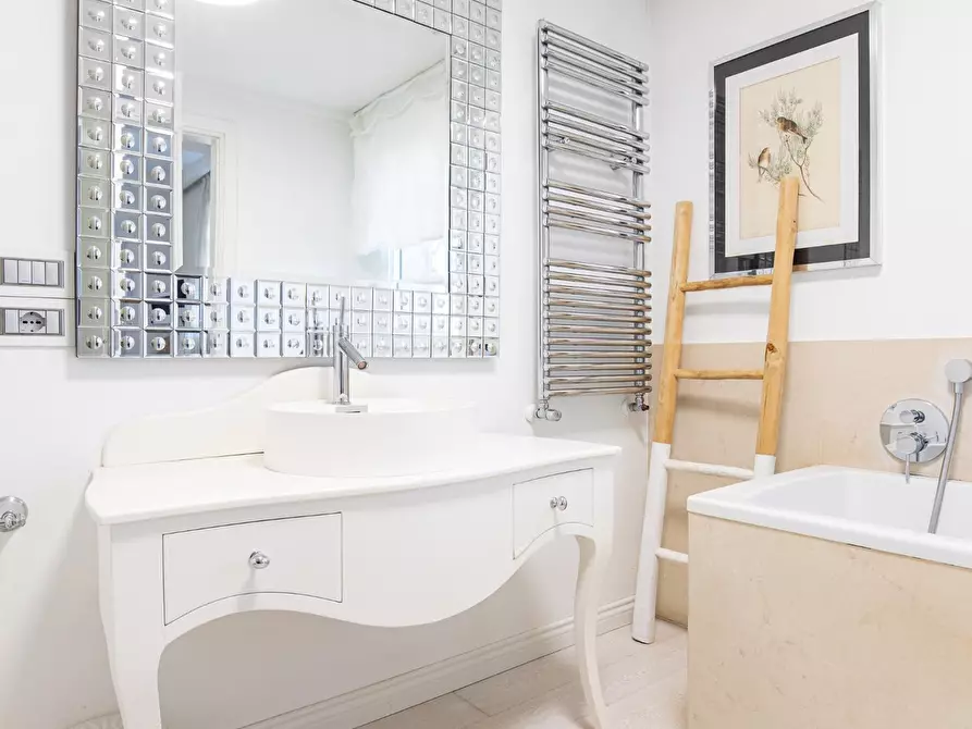 Immagine 61 di Villa in affitto  a Forte Dei Marmi