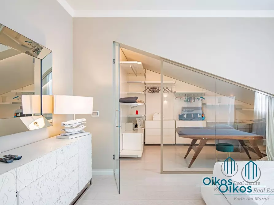 Immagine 42 di Villa in affitto  a Forte Dei Marmi