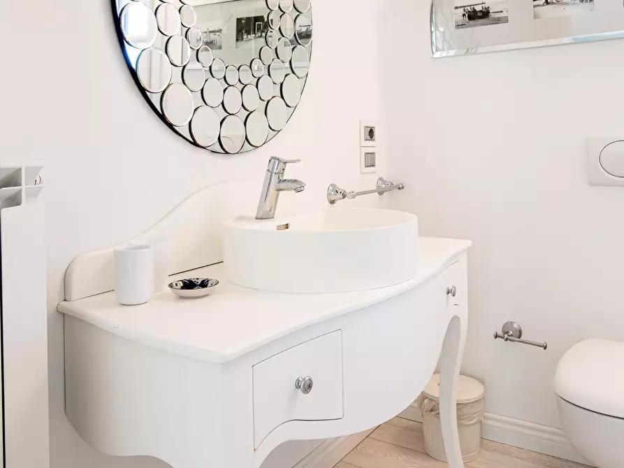 Immagine 34 di Villa in affitto  a Forte Dei Marmi