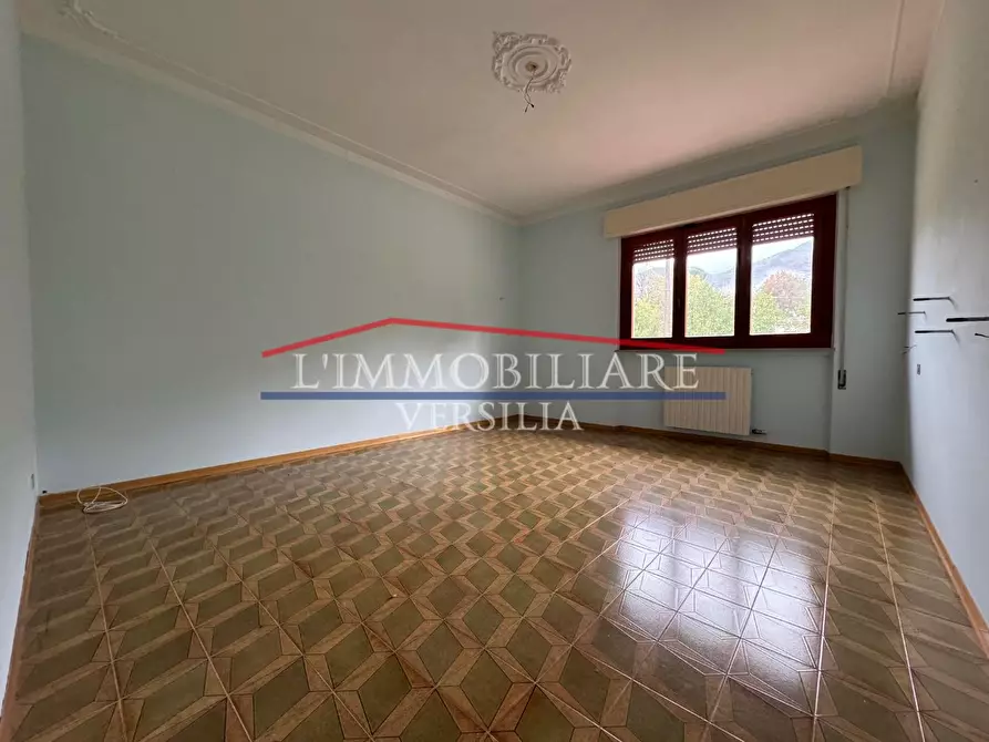 Immagine 14 di Casa indipendente in vendita  a Camaiore