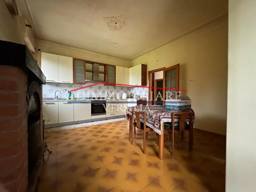 Immagine 6 di Casa indipendente in vendita  a Camaiore