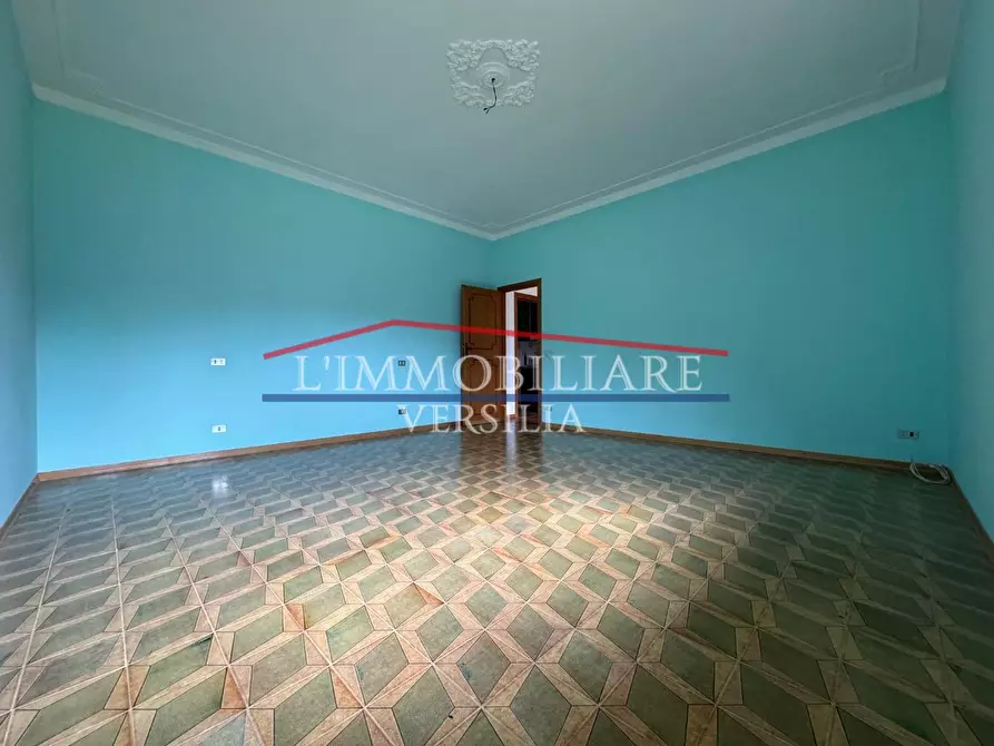 Immagine 10 di Casa indipendente in vendita  a Camaiore