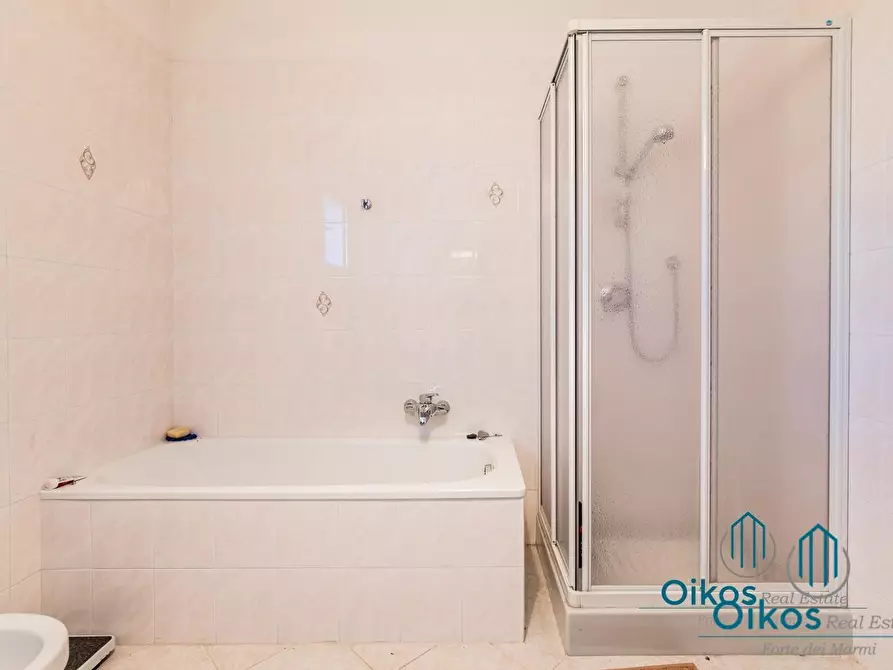 Immagine 62 di Villa in vendita  a Monterosso Al Mare