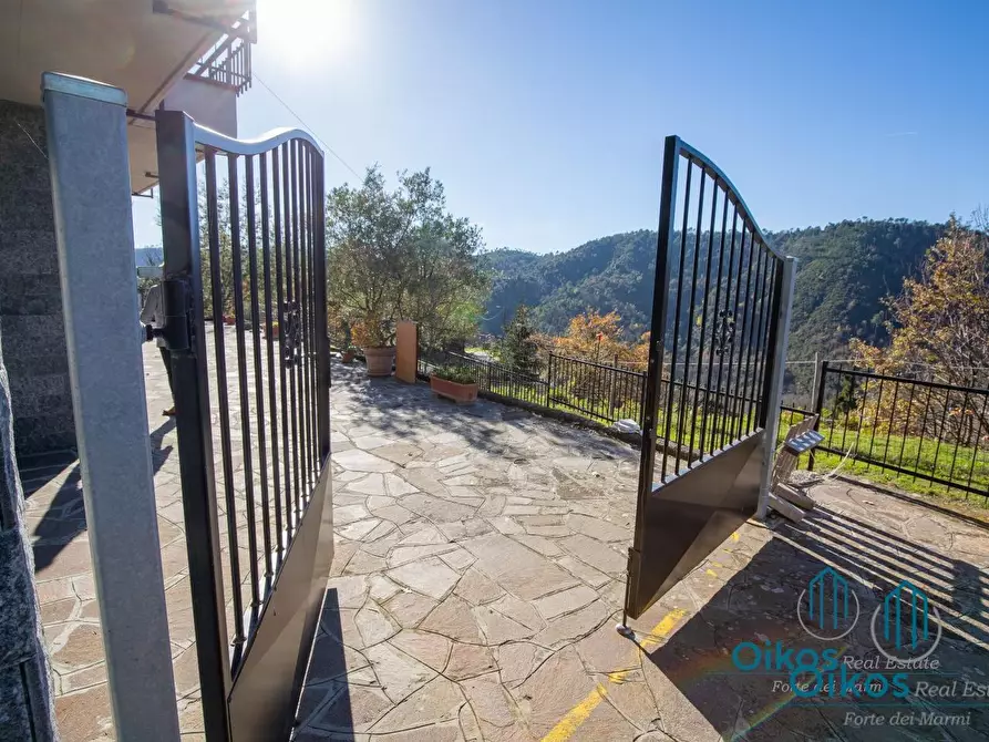 Immagine 47 di Villa in vendita  a Monterosso Al Mare