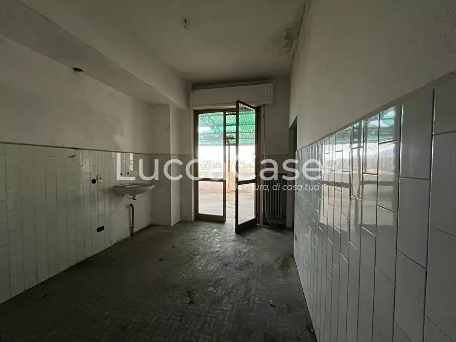 Immagine 19 di Albergo/B&B/Residence in vendita  a Porcari