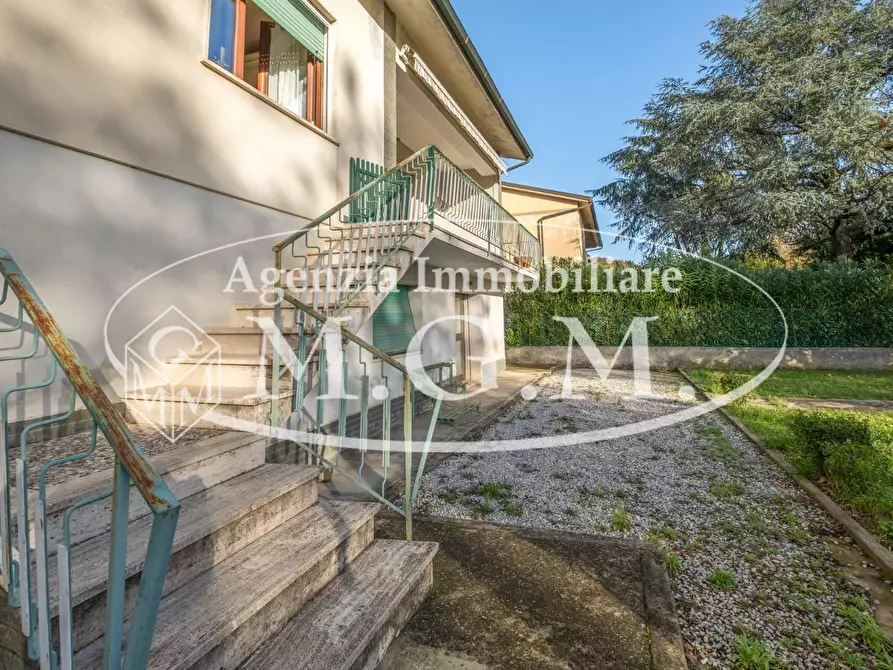 Immagine 12 di Casa indipendente in vendita  a Calcinaia