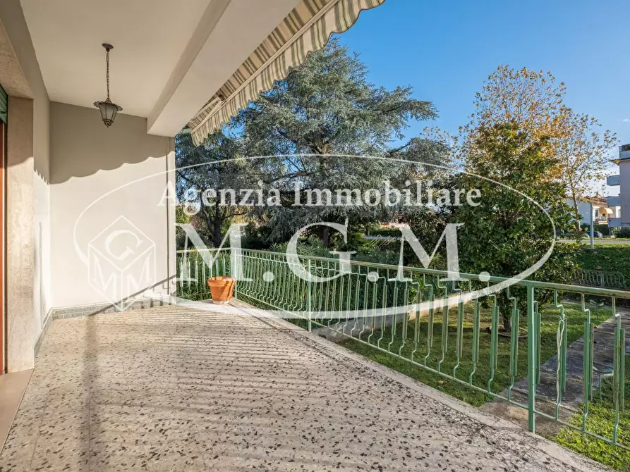 Immagine 13 di Casa indipendente in vendita  a Calcinaia