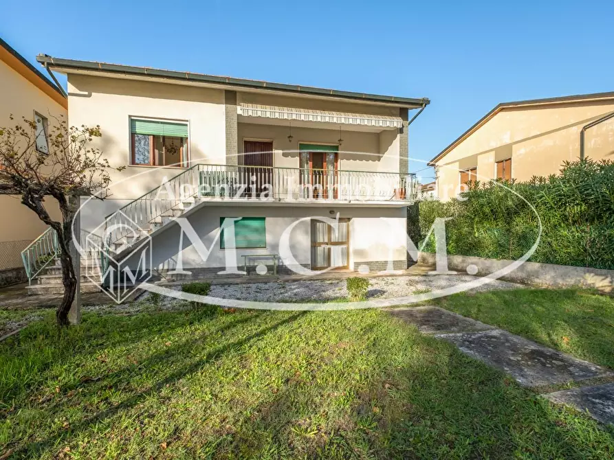 Immagine 3 di Casa indipendente in vendita  a Calcinaia