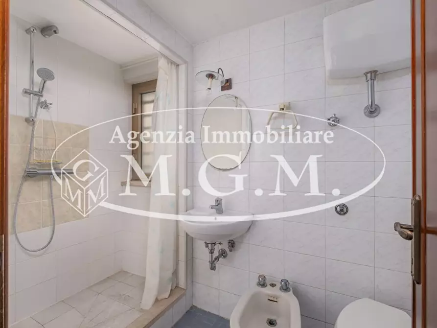 Immagine 41 di Casa indipendente in vendita  a Calcinaia