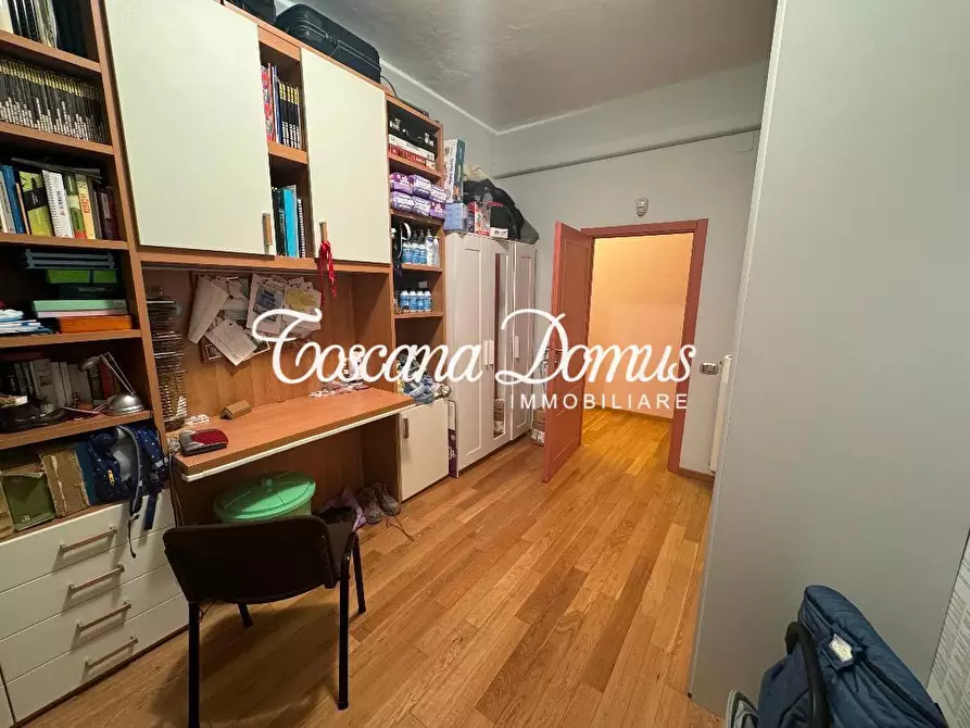 Immagine 13 di Appartamento in vendita  a Siena