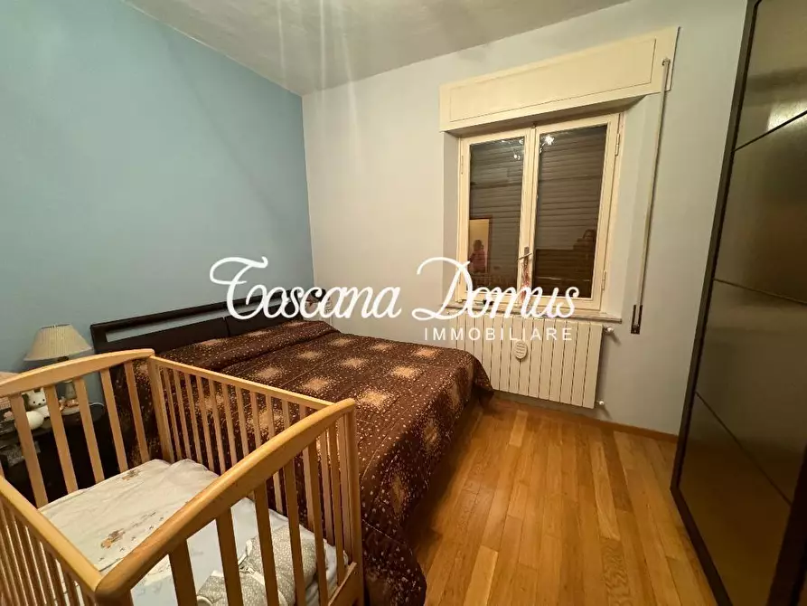 Immagine 10 di Appartamento in vendita  a Siena