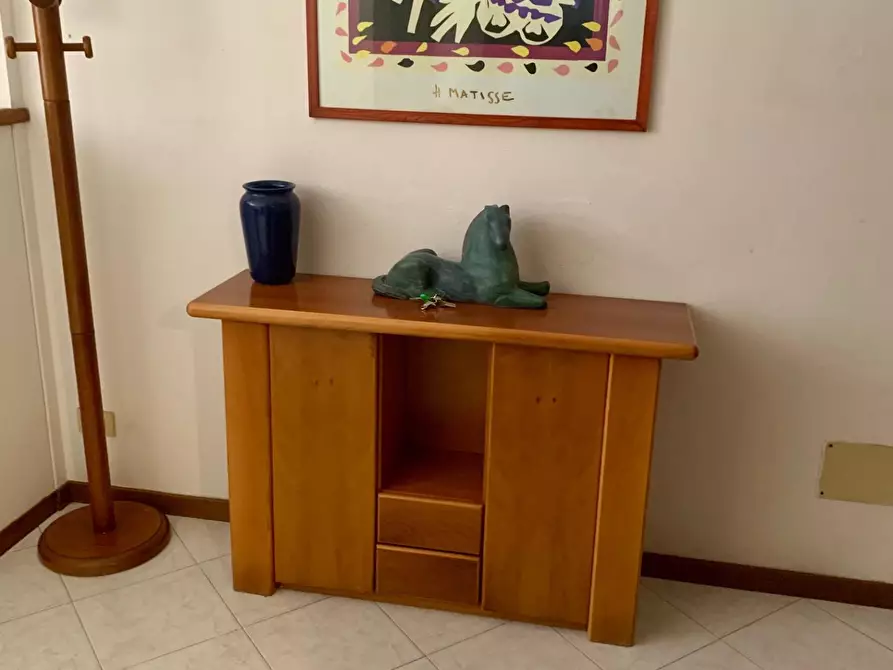 Immagine 25 di Appartamento in vendita  a Montignoso