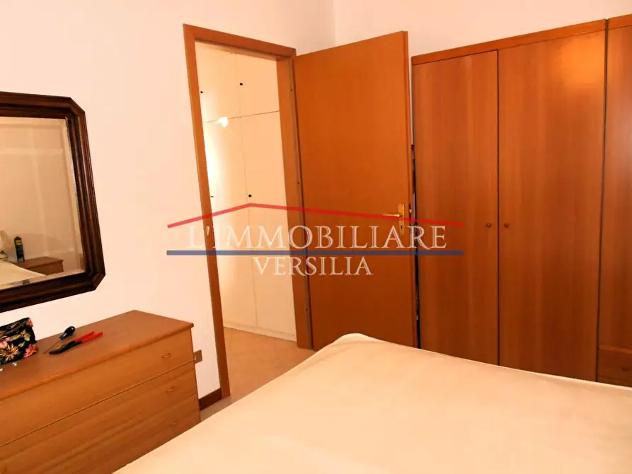 Immagine 12 di Appartamento in vendita  a Carrara