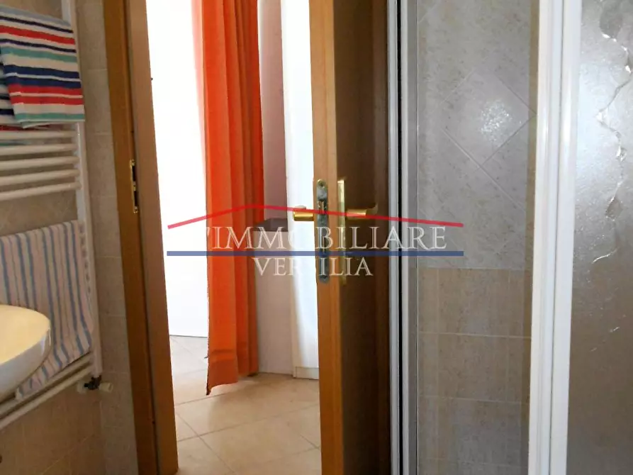 Immagine 16 di Appartamento in vendita  a Carrara