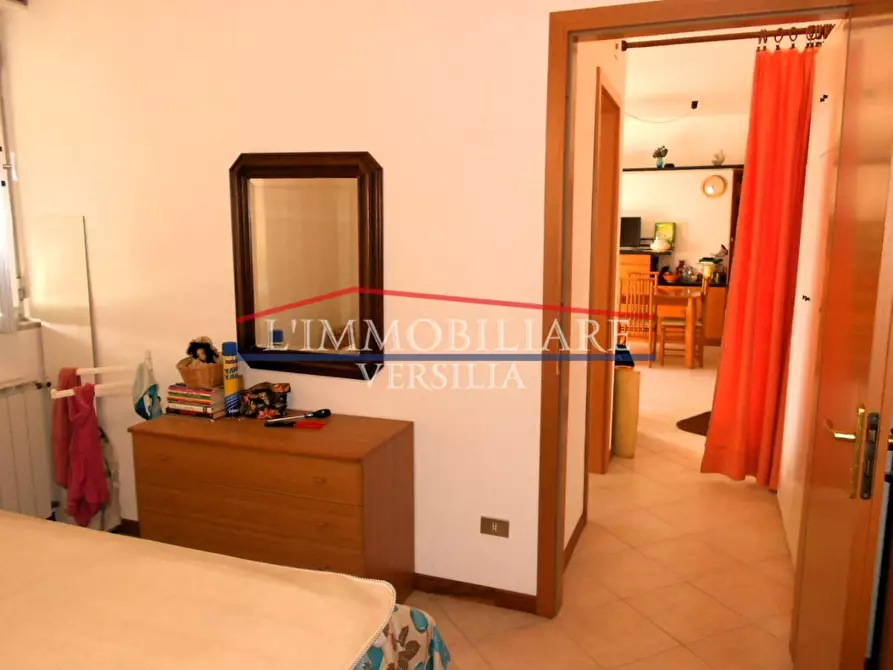 Immagine 10 di Appartamento in vendita  a Carrara