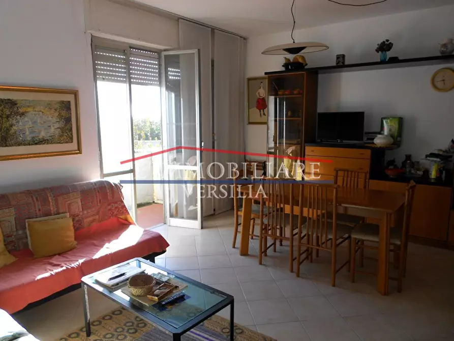 Immagine 8 di Appartamento in vendita  a Carrara