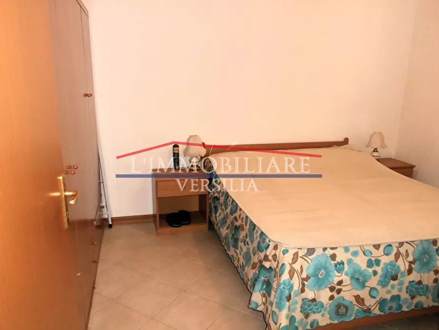 Immagine 11 di Appartamento in vendita  a Carrara