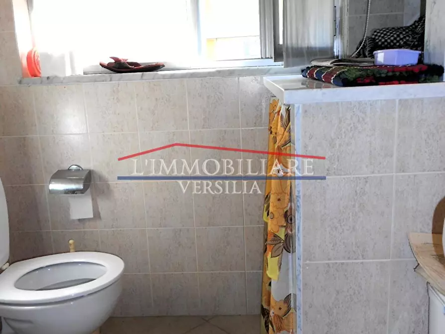 Immagine 19 di Appartamento in vendita  a Carrara