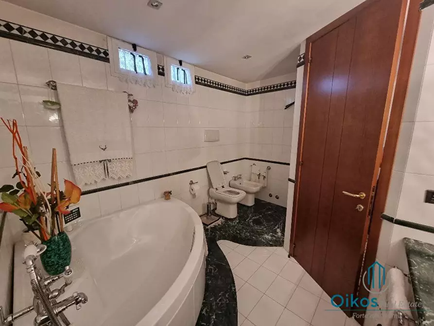 Immagine 35 di Terratetto in vendita  a Castelfiorentino