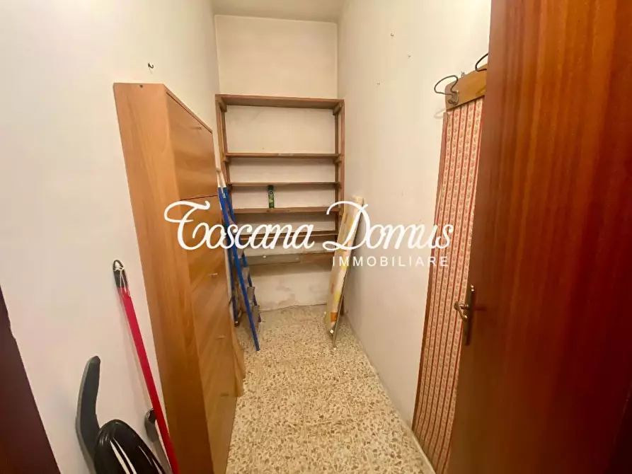 Immagine 16 di Appartamento in vendita  a Siena