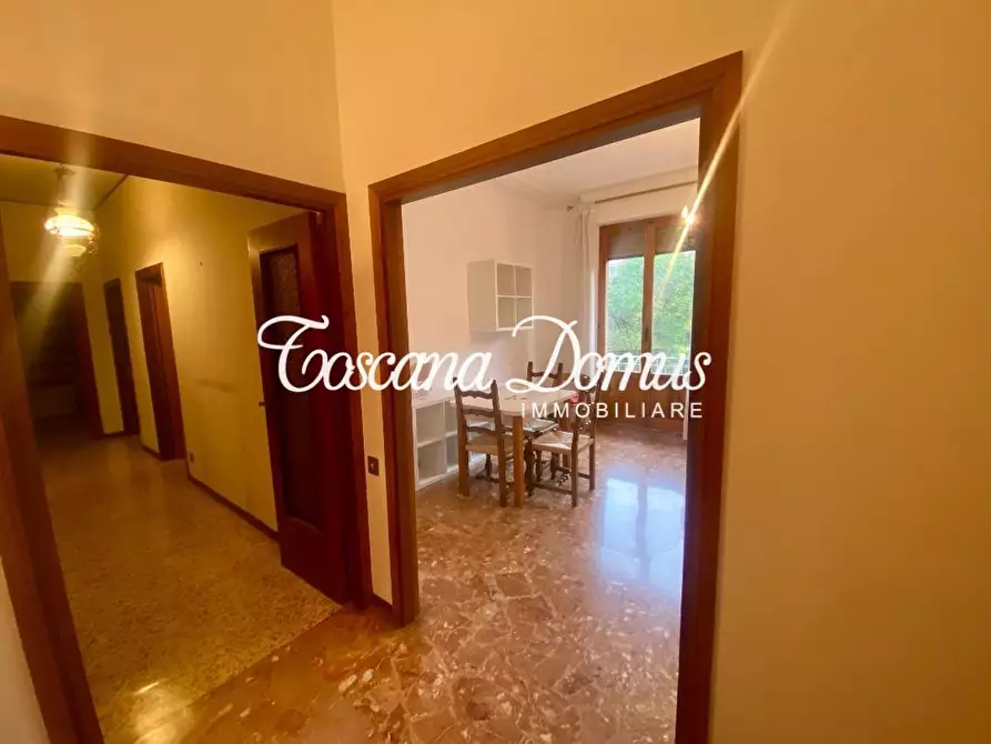 Immagine 7 di Appartamento in vendita  a Siena