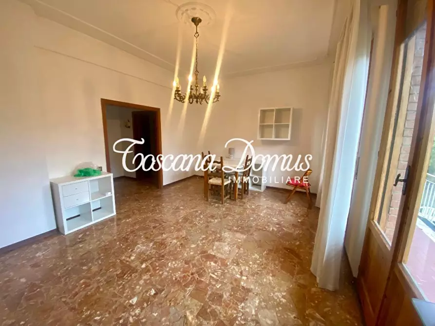 Immagine 3 di Appartamento in vendita  a Siena